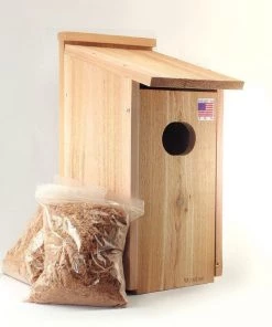 Woodlink / Audubon Woodlink Cedar Wood Duck House Bird Houses